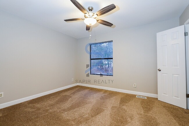 Building Photo - Move in before January 15th and get $100 OFF your rent for the first 3 months — PLUS a $250 Amazo...