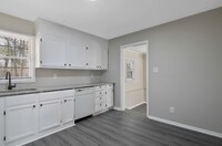 Building Photo - 7252 Ainsley St