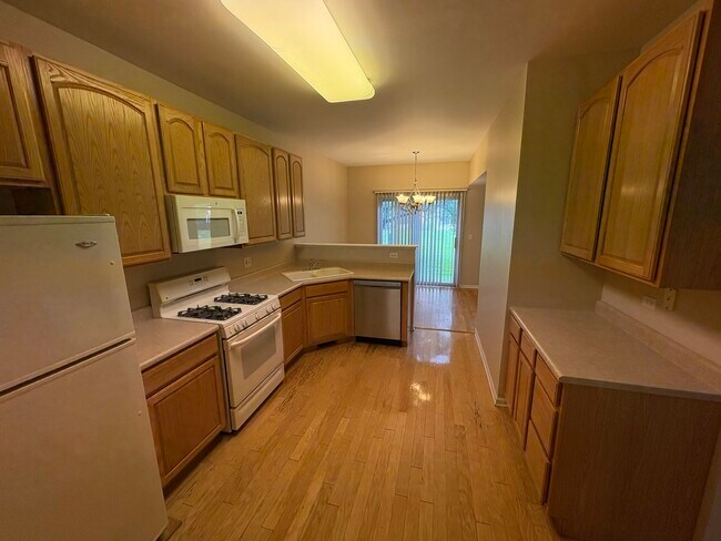 Building Photo - 2221 Stoughton Dr