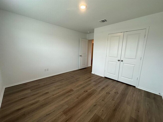Building Photo - 328 Golden Grove Pkwy