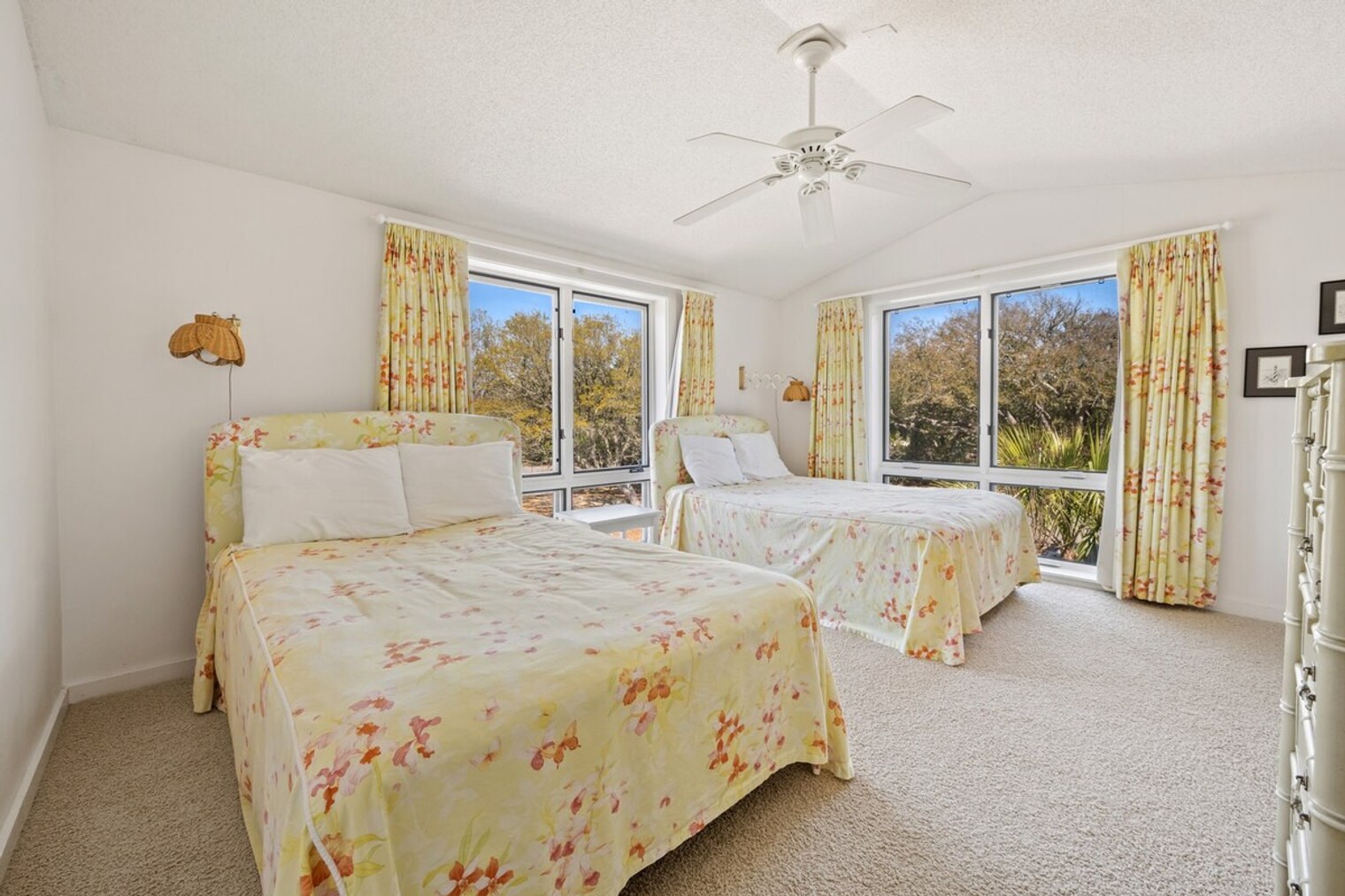 Building Photo - 1 Pioneer Loop