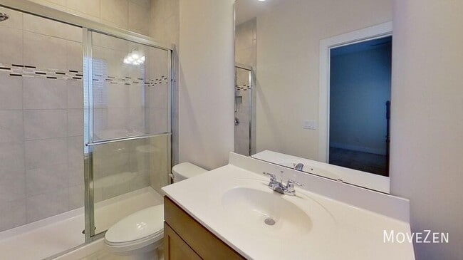Building Photo - 15041 New Amsterdam Ln