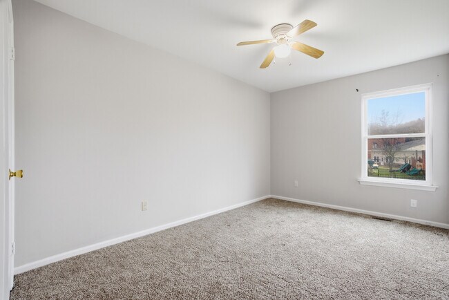 Building Photo - 639 Mill Landing Rd