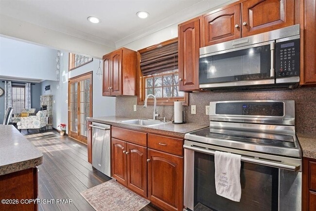 Building Photo - 5132 Pocono Park