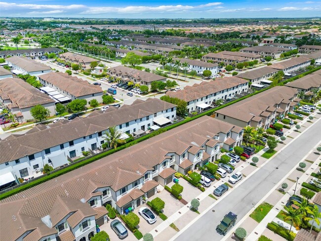 Building Photo - 25160 SW 114th Ave