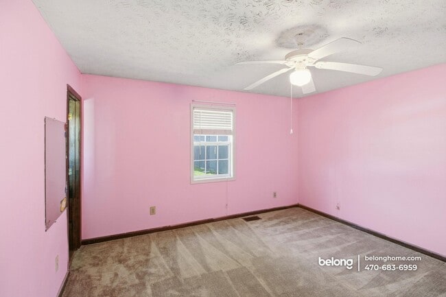 Building Photo - 213 Carter Rd