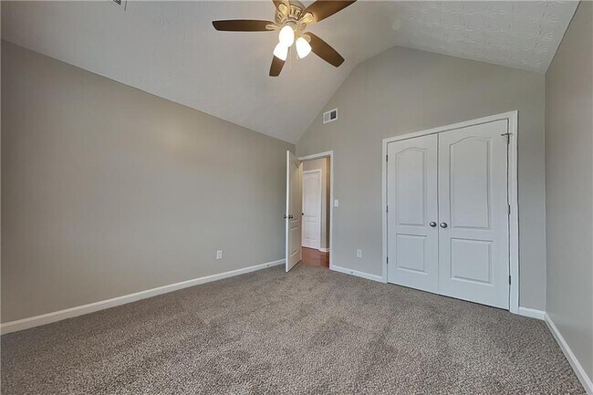 Building Photo - 2693 Austin Ridge Dr NE