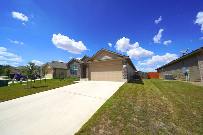 Building Photo - Like New Home in Red River Ranch (Cibolo)! -  Realtor Commission: $500