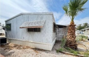 Building Photo - 3601 E Wyoming Ave