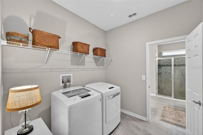 Building Photo - 30514 Pecan Valley Loop