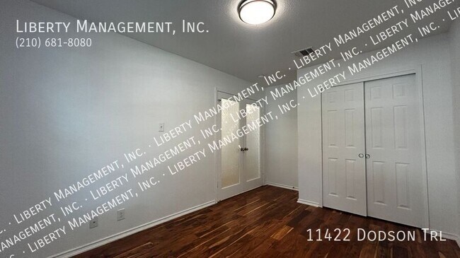 Building Photo - 11422 Dodson tr
