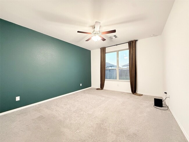 Building Photo - 9662 Caney Trails Rd