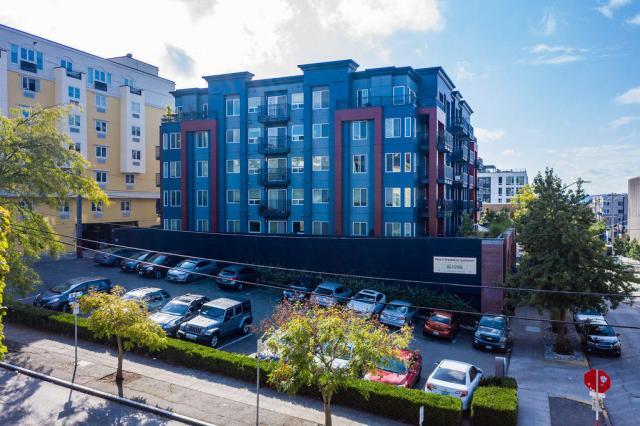 Building Photo - 0 bedroom in Seattle WA 98119