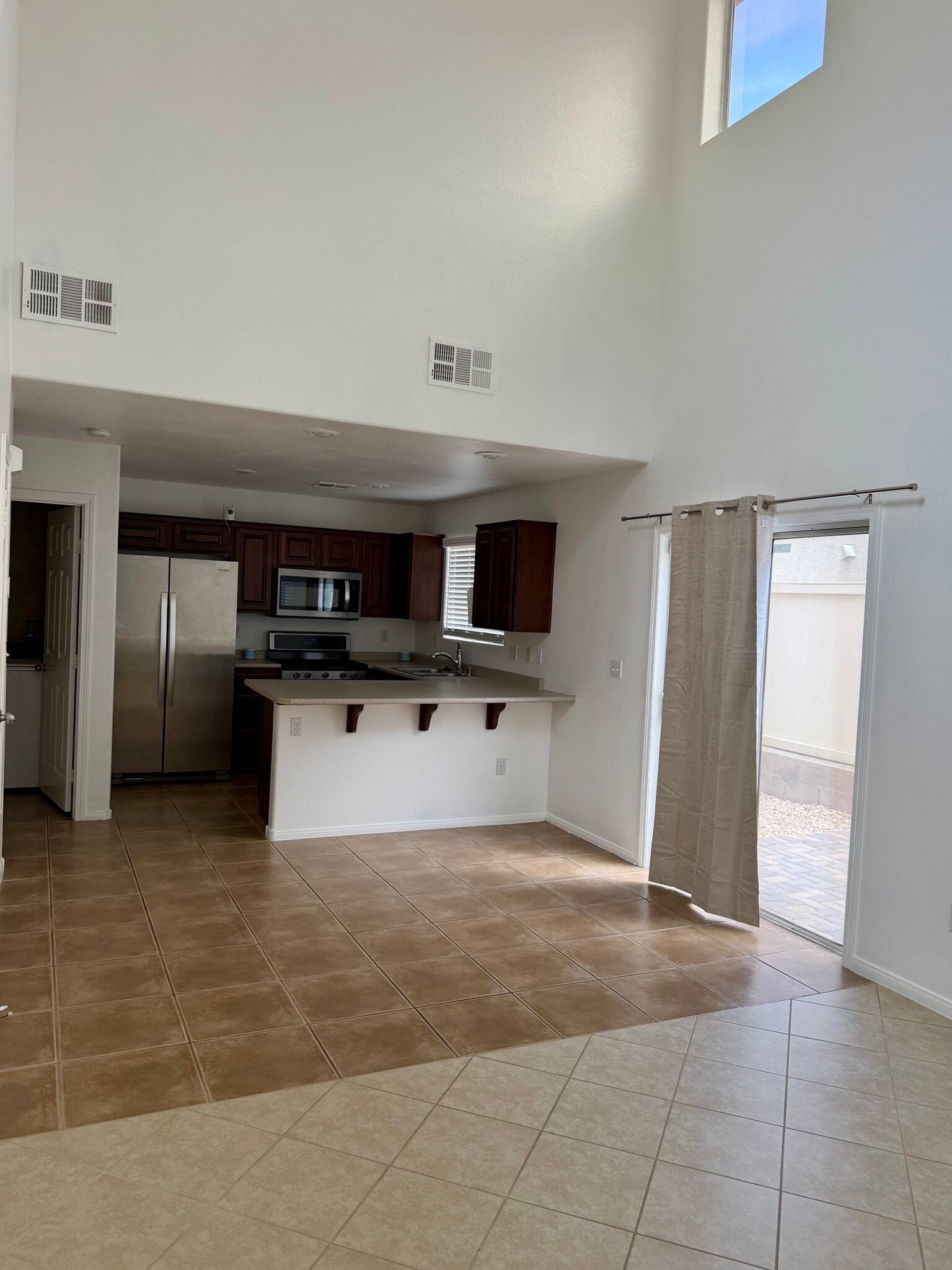 Building Photo - 5013 Tioga Pass Ave