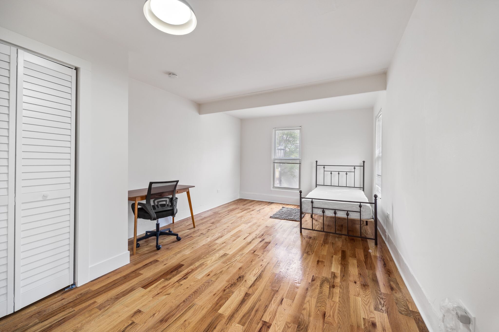 Building Photo - 1000 Foster St