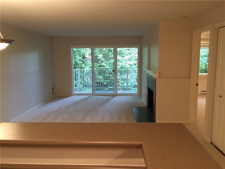 Building Photo - 16101 Bothell Everett Hwy