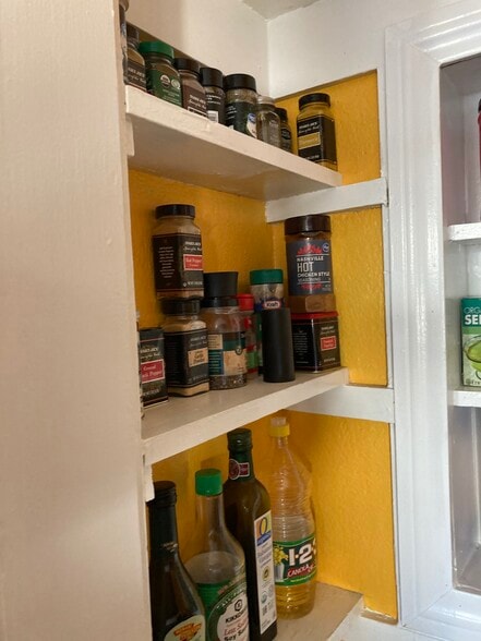 Building Photo - 1044 23rd St