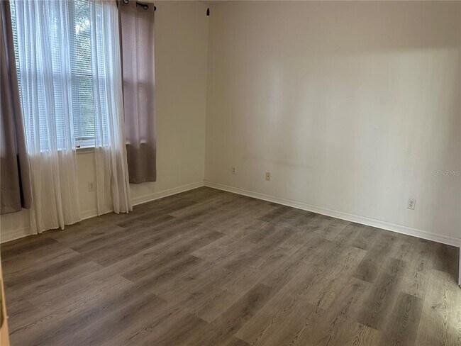Building Photo - 1147 Jonah Dr