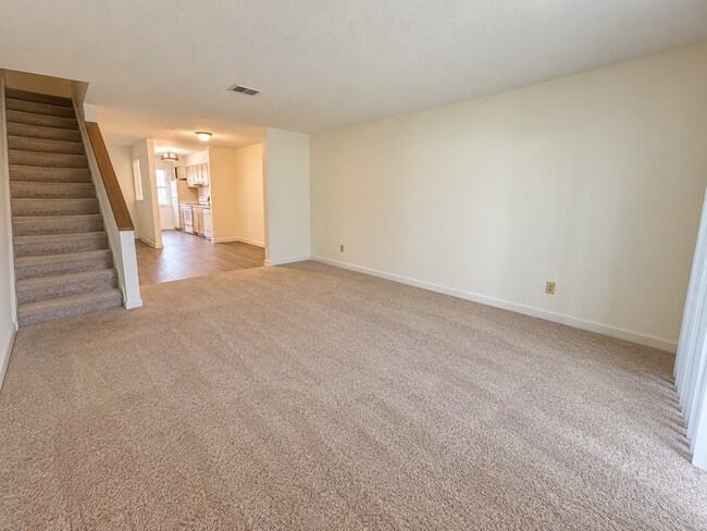 Building Photo - 2518-202 Avent Ferry Road