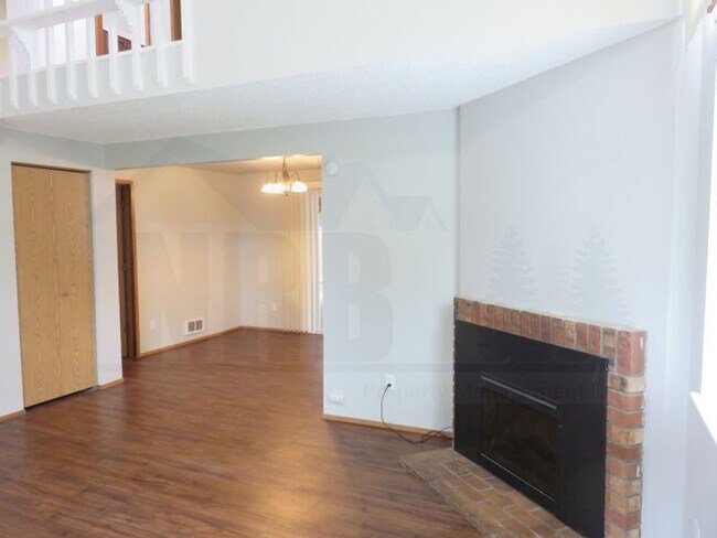 Building Photo - Newly renovated House located in the park community of Lacey!