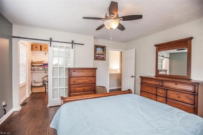 Building Photo - 1678 Skiffes Creek Cir