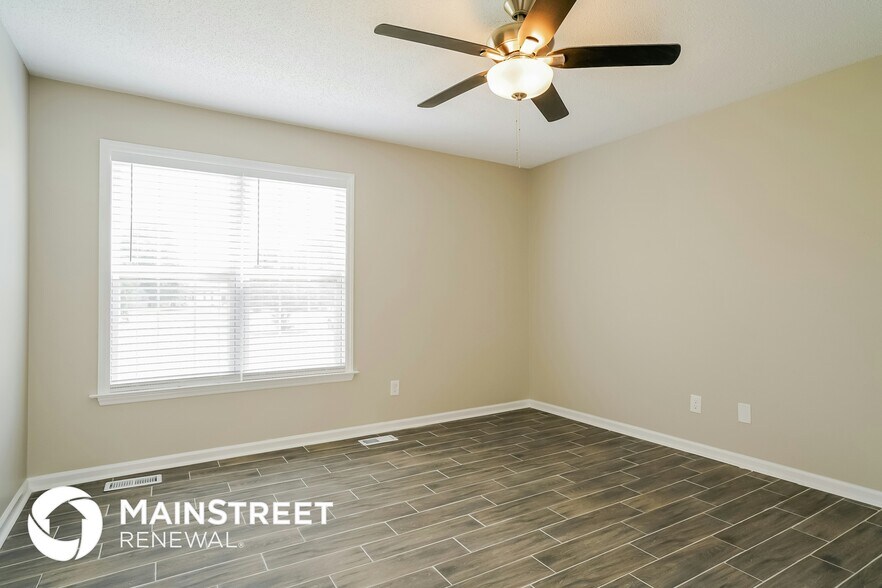 Building Photo - 110 Impressive Ln