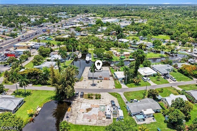 Building Photo - 20 Estate Dr