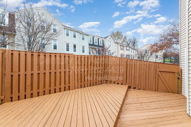 Building Photo - 29 S Floyd St