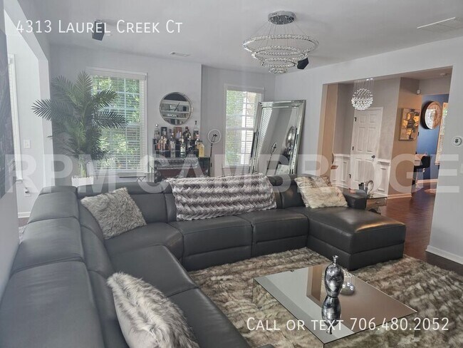 Building Photo - 4313 Laurel Creek Ct SE