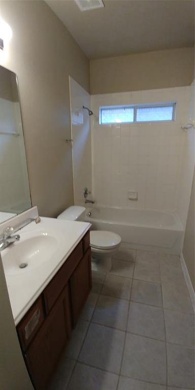 Building Photo - 14102 Lindencroft Ct