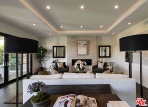 Building Photo - 3295 Mountain View Ave