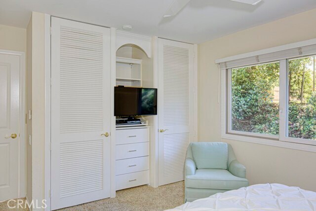Building Photo - 5089 Ovalo