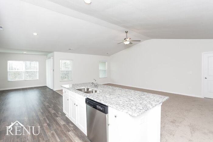 Building Photo - 234 Sundew Rd