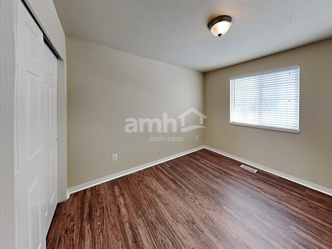 Building Photo - 15137 S Moab Way