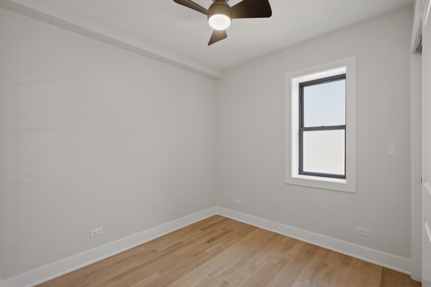 Building Photo - 2237 N Bissell St