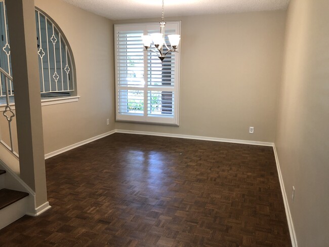 Dining Room - 7702 Duquesne Pl