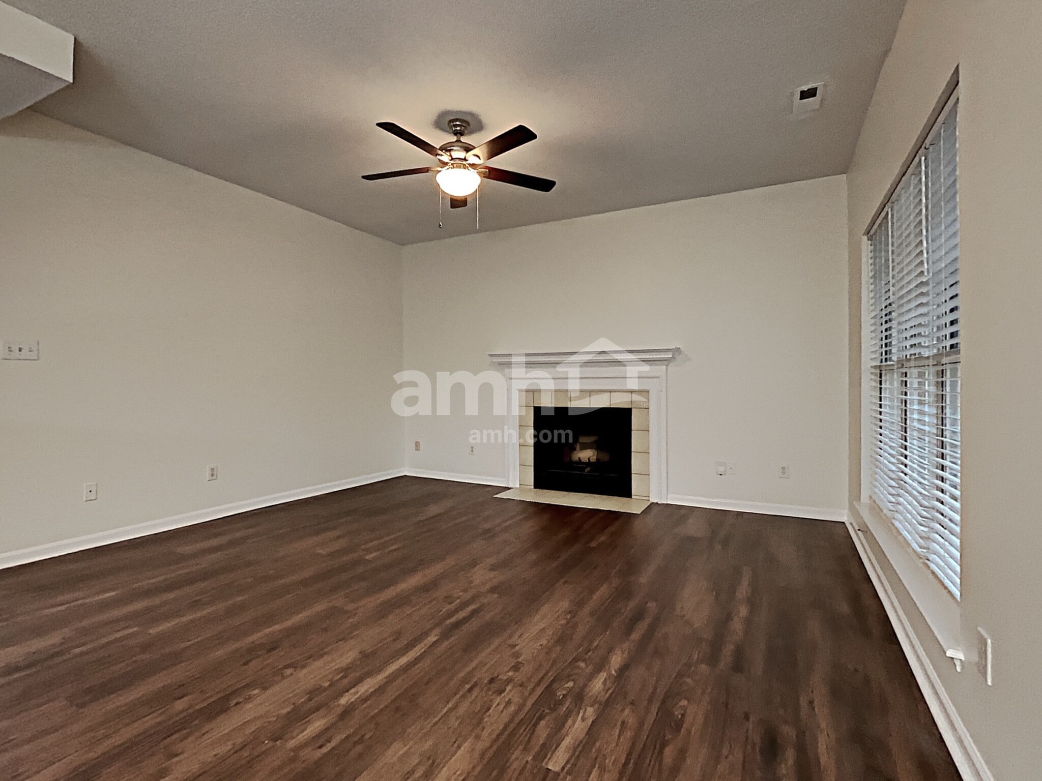 Building Photo - 14826 Rolling Sky Dr