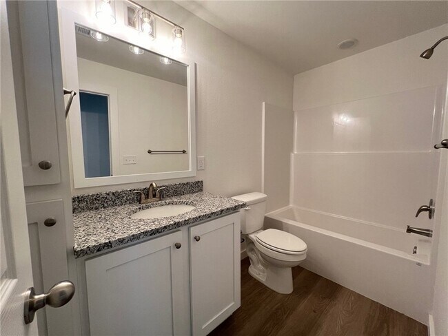 Building Photo - 502 NW 69th Ave