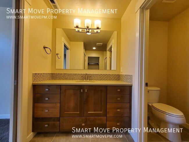 Building Photo - 3246 E Front Runner Ln