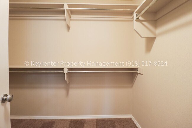 Building Photo - 3 Bed | 2 Bath | Broken Arrow