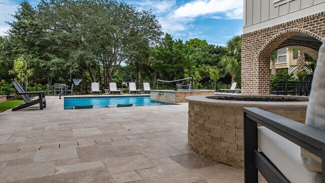 Building Photo - 1058 Debordieu Blvd