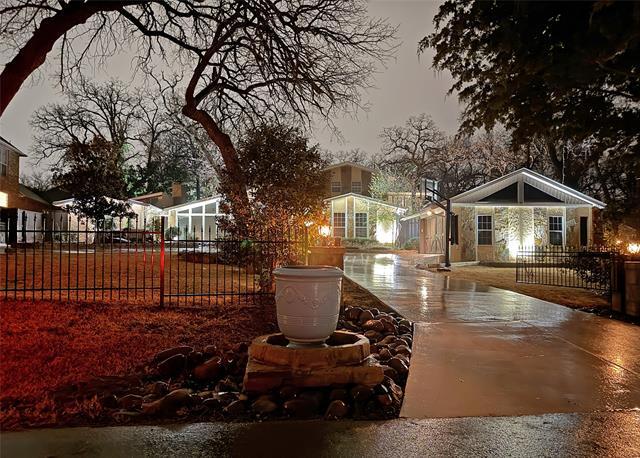 Building Photo - 2821 Dove Pond Dr