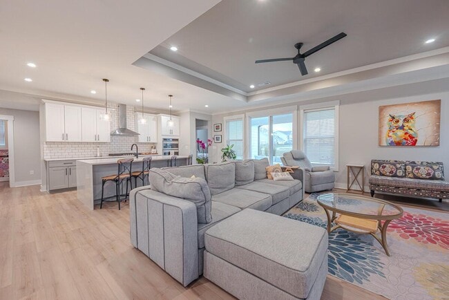 Building Photo - 8838 Eliot Dr