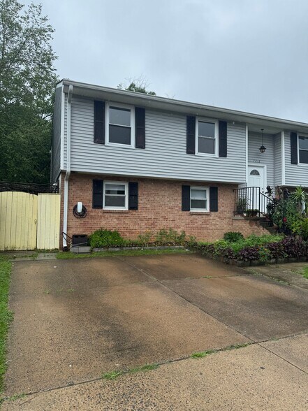 Building Photo - 7216 Belinger Ct