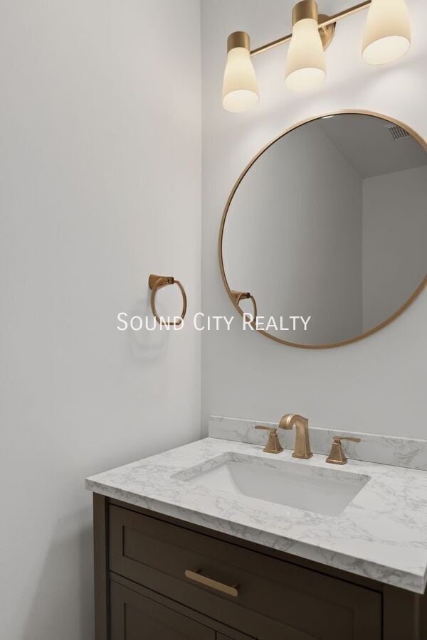 Building Photo - 5112 Bay Overlook Dr