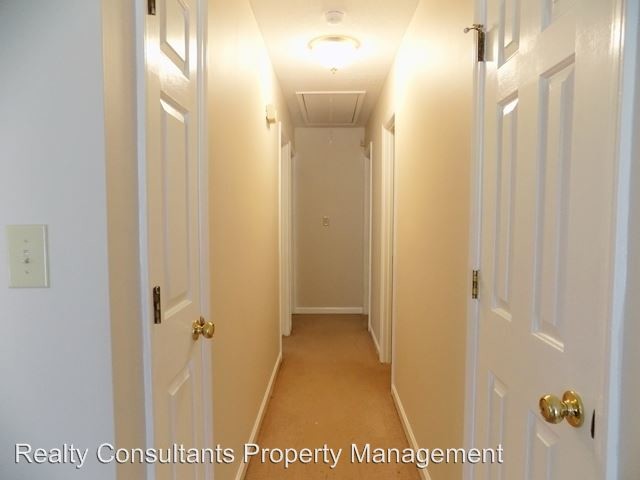 Building Photo - 3 br, 1.5 bath House - 4300 Holland Road