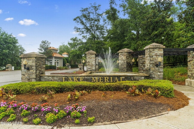 Building Photo - 114 Lake Merial Trail