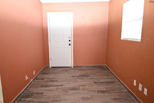 Building Photo - 4103 Beard Ave