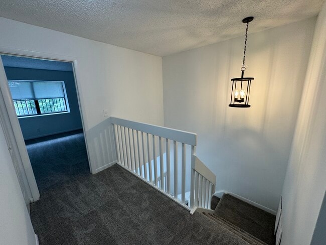 Building Photo - 3733 Carambola Cir N