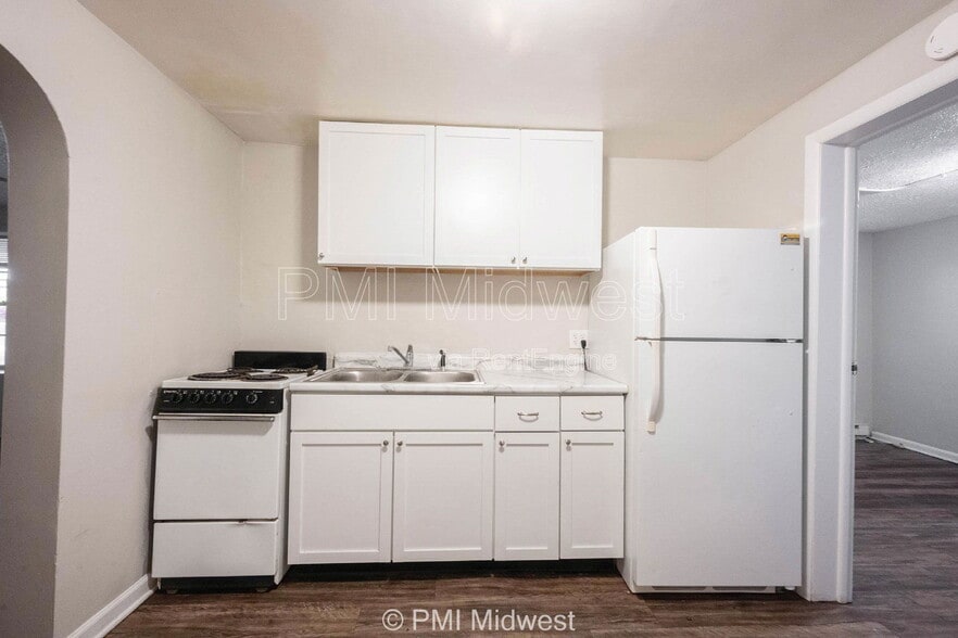 Building Photo - 7046 US-36